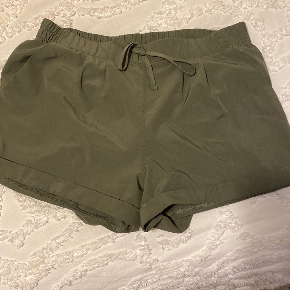 Zyia shorts
